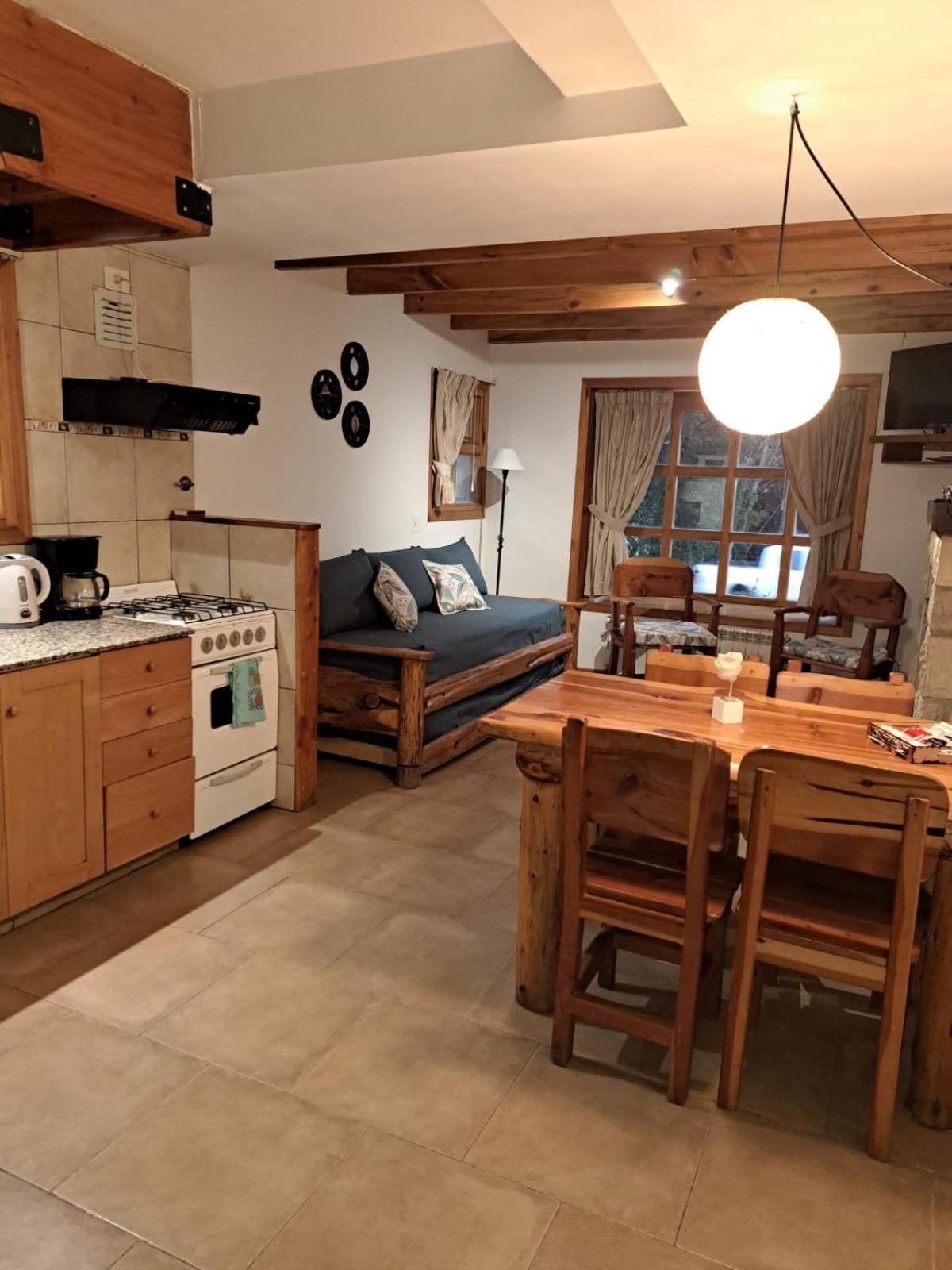 Apart Hotel Bungalows El Viejo Cipres San Carlos de Bariloche Luaran gambar