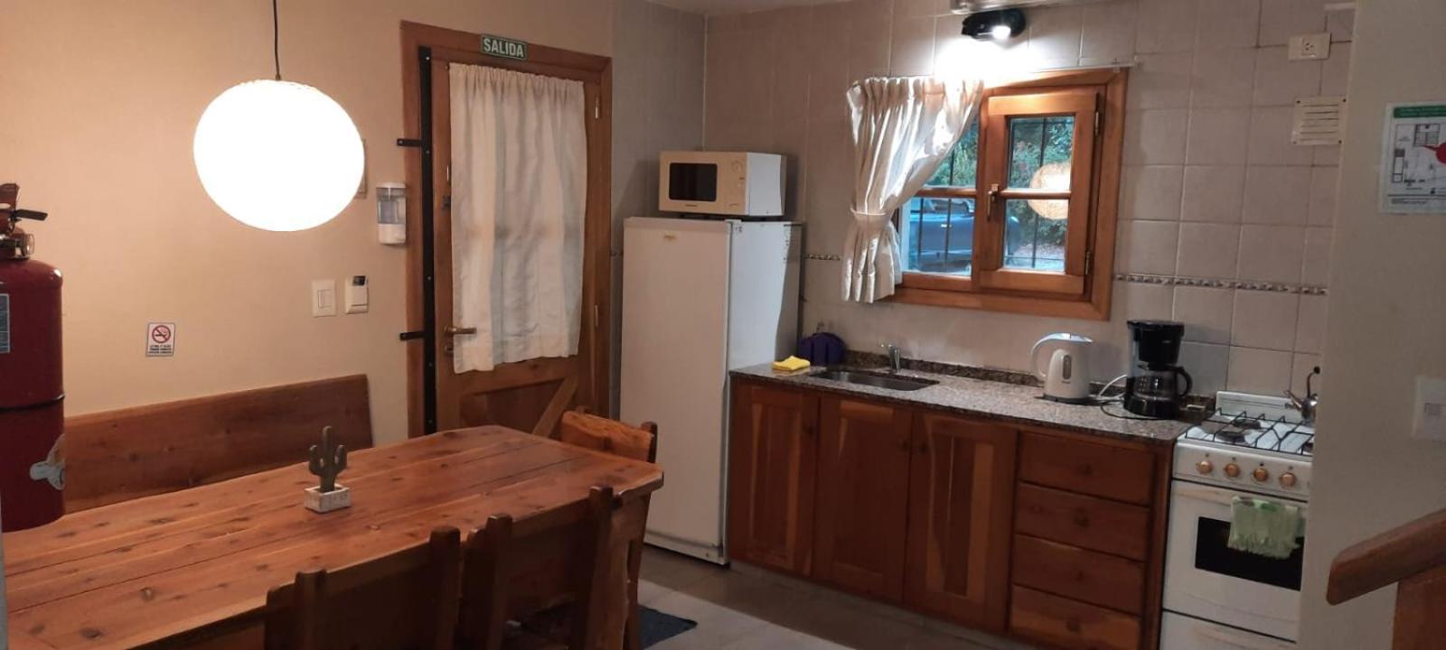 Apart Hotel Bungalows El Viejo Cipres San Carlos de Bariloche Luaran gambar